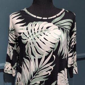 LuLaRoe Black and Green Monstera Leaf Print Long Sleeve Top